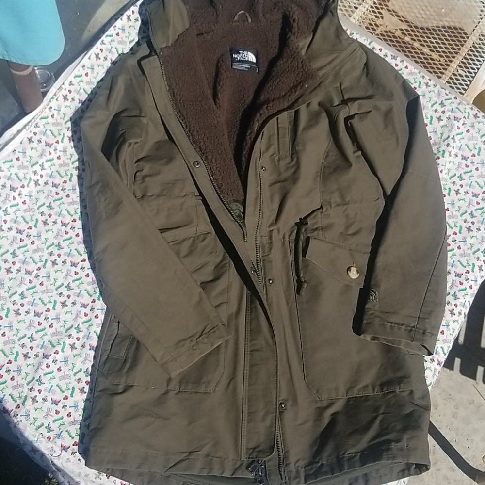 Incredible The North Face Green Coat